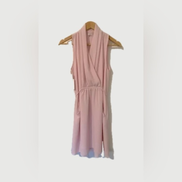 ISO: ❤️ Aritzia Wilfred Sabine Dress in Magnolia Pink size XXS or XS - Picture 3 of 4